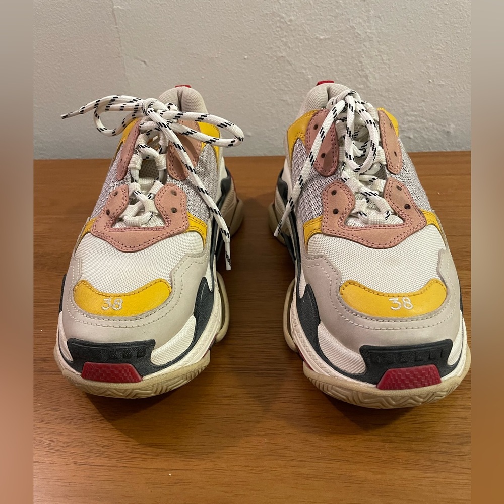 Balenciaga Triple S Sneakers - multi color size 38